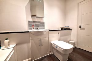 Bathroom - click for photo gallery